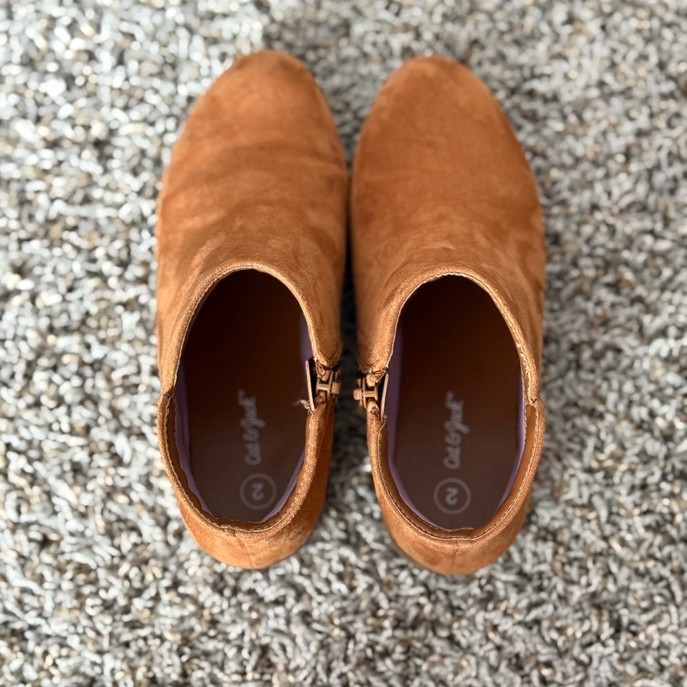 Kids Suede Ankle Booties in Tan - Picture 5 of 7